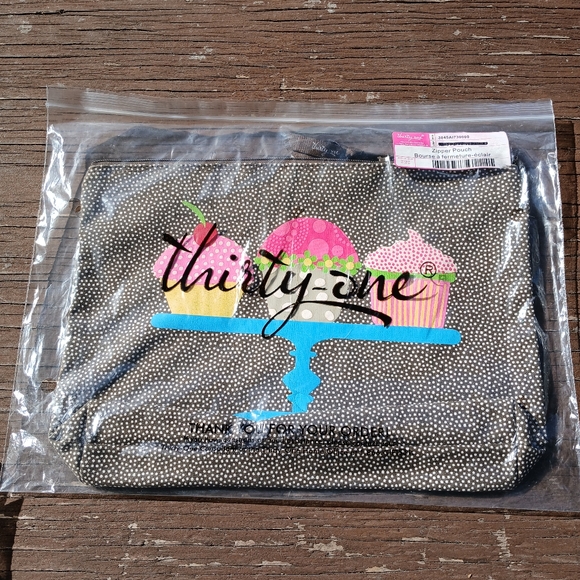 Thirty-One Zipper Pouch, Large - Picture 4 of 6